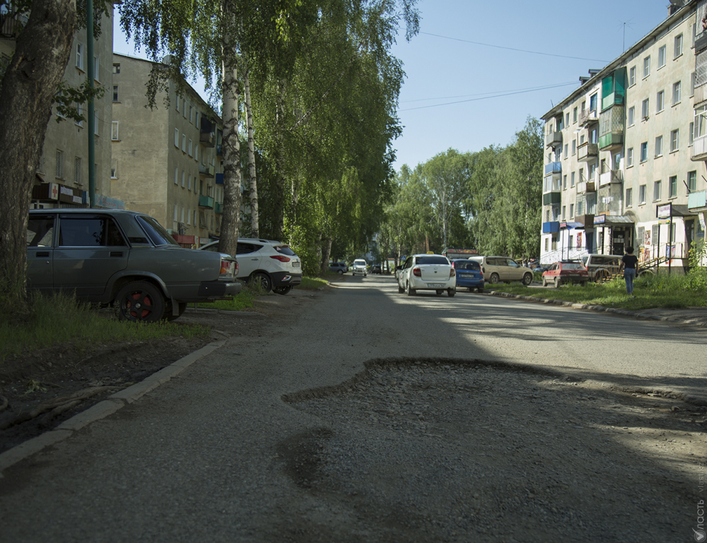Абаев не согласен с тем, что в Казахстане нет нормальных дорог, придорожного сервиса и гостиниц