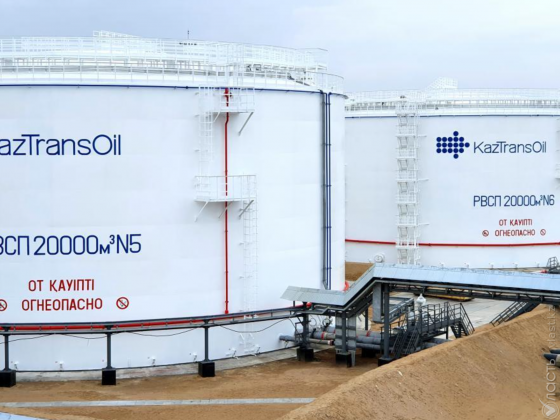 Казахстан намерен до конца апреля отправить в Германию 120 тыс. тонн нефти