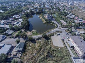 Жители микрорайона Карасу хотят благоустроить свое озеро 