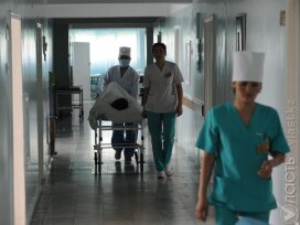 130 пациентов с коронавирусом остаются в больницах Казахстана 