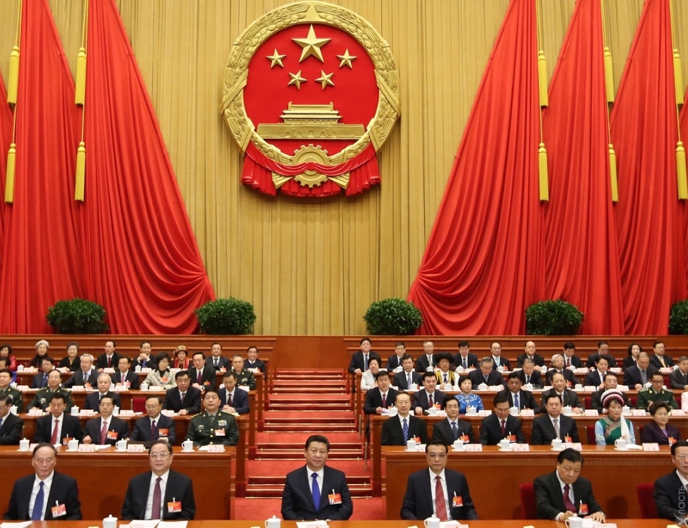 ​Миллион чиновников в Китае обвинены в коррупции за три года