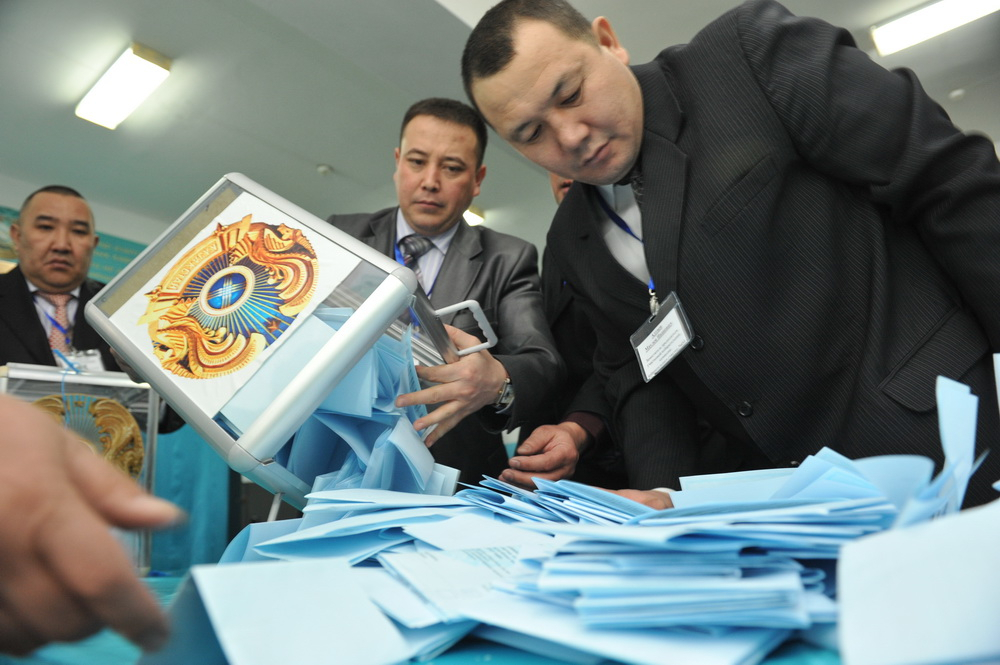 Казахстан выбирает президента. Онлайн