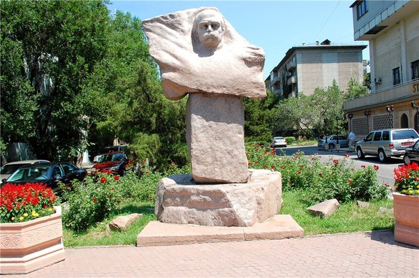 В Астане будет установлен памятник Шевченко