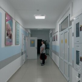 Депутаты мажилиса предлагают оставить первичный осмотр и базовую диагностику в гарантированной бесплатной медпомощи