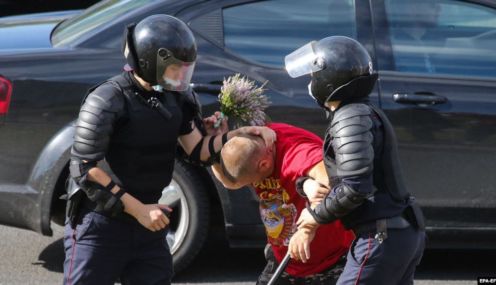 В Беларуси за четыре дня на акциях протеста задержали порядка 7 тыс. человек