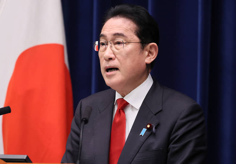
Премьер Японии приедет в Казахстан 