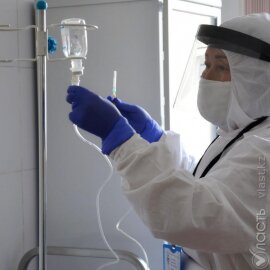 В Казахстане лечение от коронавируса и пневмонии получают 169 человек