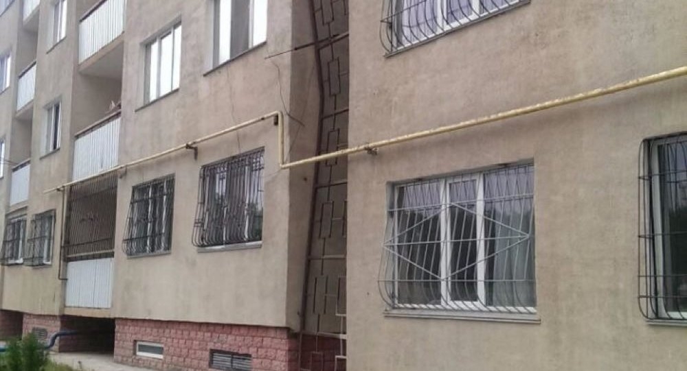 Комиссия озвучит причины повреждения жилого дома в микрорайоне «Алгабас-6» 3 июня