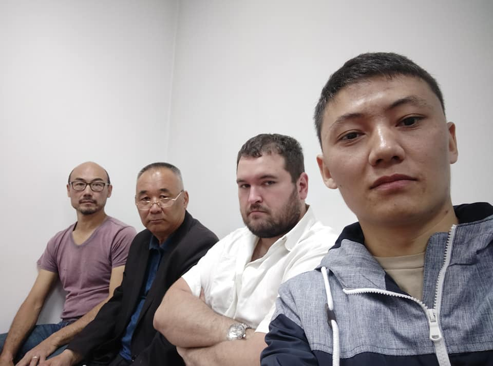 В Алматы задержали политического блогера Азамата Байкенова 