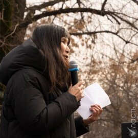 Активистку Салтанат Ташимову задержала полиция