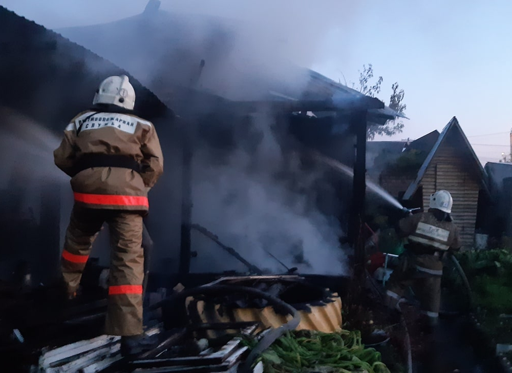 ​Пять человек погибли в Петропавловске во время пожара в жилом доме
