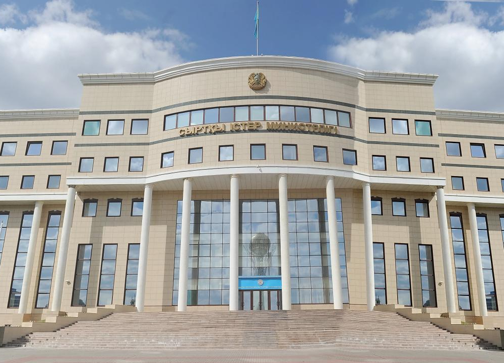 Казахстан призвал обеспечить мирный транзит власти в Афганистане 