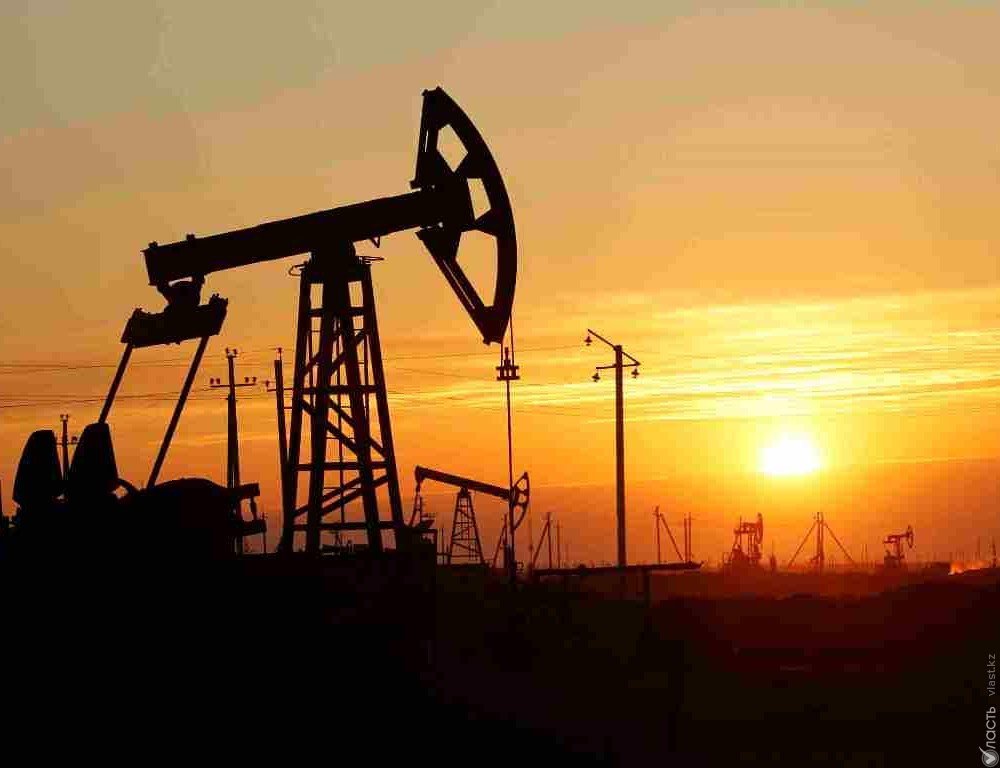Аналитики прогнозируют нефть по $100 после атаки на Саудовскую Аравию