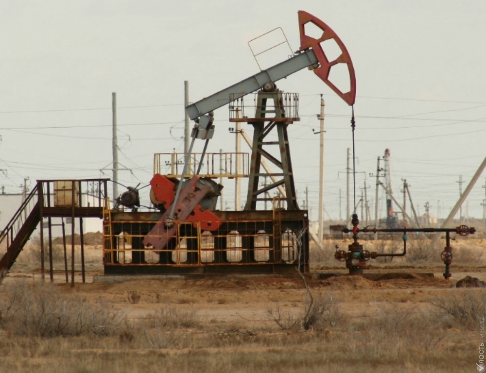 Цена нефти Brent впервые с июля 2015 поднялась выше 55 долларов за баррель