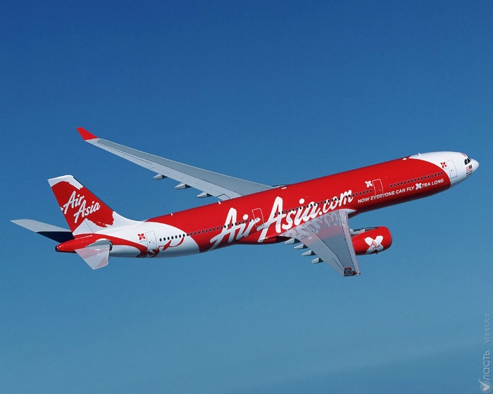 Самолет авиакомпании AirAsia, предположительно, потерпел крушение - власти Индонезии