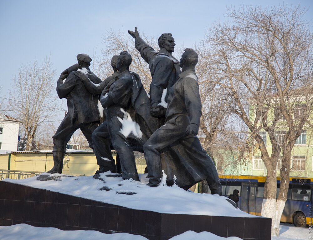 Казахстан за границей называют территорией памятников, констатировал Токаев