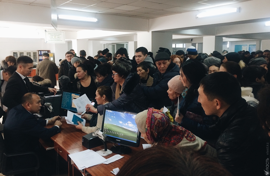 Сагинтаев констатировал провал в разъяснении обязательной регистрации граждан