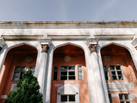 Реконструкция бывшей железнодорожной больницы в Алматы должна начаться в третьем квартале 2024 года