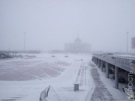 Север Казахстана накрыли бураны