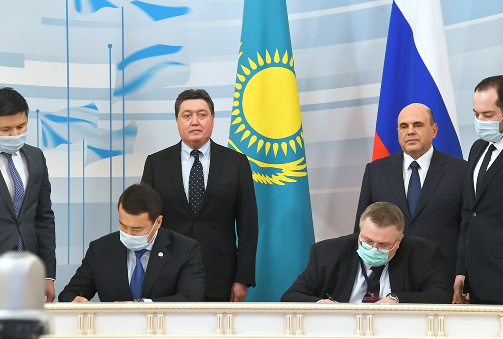 
Казахстан и Россия приняли комплексную программу экономического сотрудничества до 2025 года