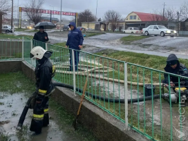 В Туркестанской области произошло подтопление частного сектора из-за дождей