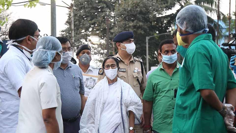 Индия вышла на третье место в мире по числу заразившихся коронавирусом