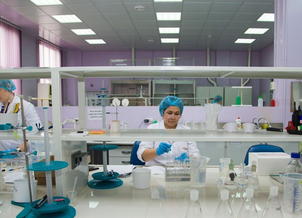 Правительство планирует освободить от НДС импортное сырье для производства лекарств