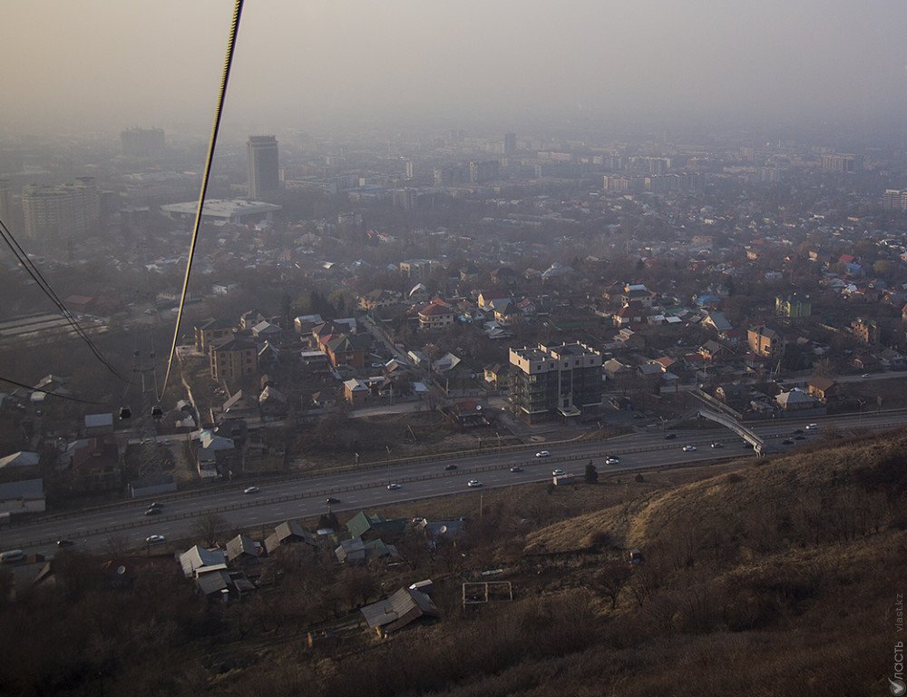 В Алматы выделяют деньги на благоустройство центра и ремонт дорог 