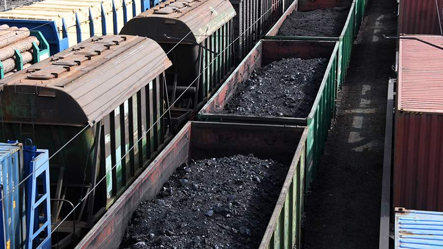 Украина заявила, что Россия заблокировала транзит угля из Казахстана