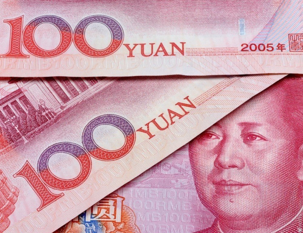 Народный банк Китая понизил курс нацвалюты до отметки 6,5382 юаня за доллар 