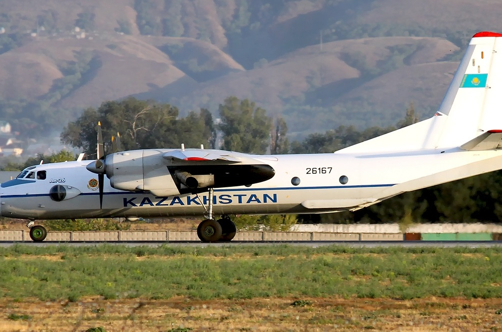 КНБ подтверждает, что упавший в Алматы самолет принадлежал его авиаслужбе