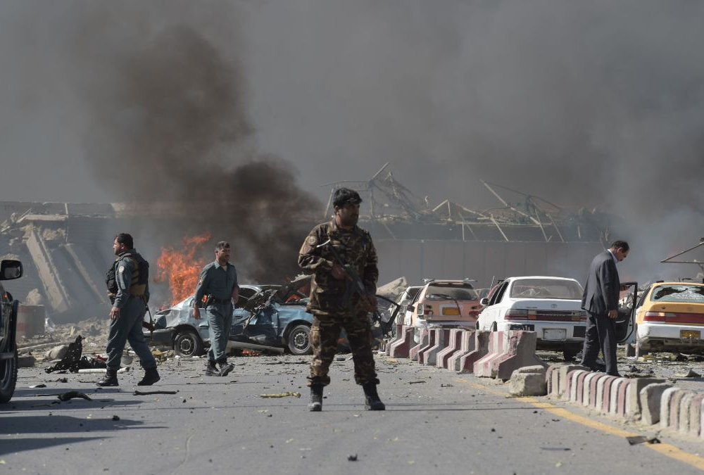 После взрыва у одной из школ Кабула погибли не менее 30 человек