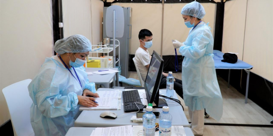 МВД сообщило о возбуждении 86 уголовных дел за подделку ПЦР-тестов и паспортов вакцинации в Казахстане
