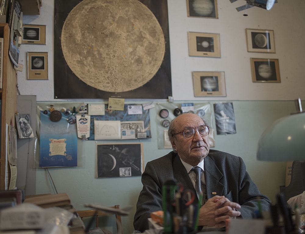 Виктор Тейфель, астроном: «Наука — творческий процесс, а чиновники пытаются ей управлять»