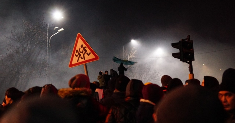 Зұлымдық туралы порно 80-90 Уфада порно түсіру