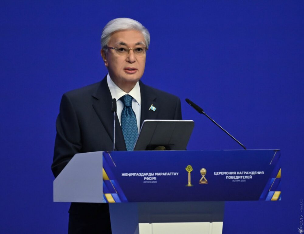 Токаев объявил о новой награде для предпринимателей