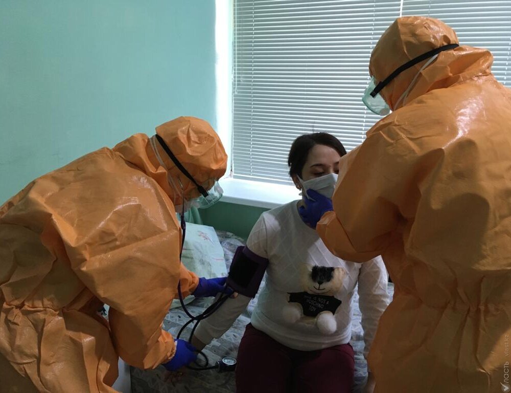 
Завозные случаи коронавируса зарегистрированы в нескольких регионах Казахстана