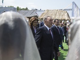 Назарбаев ознакомился с работой нескольких предприятий в Актобе