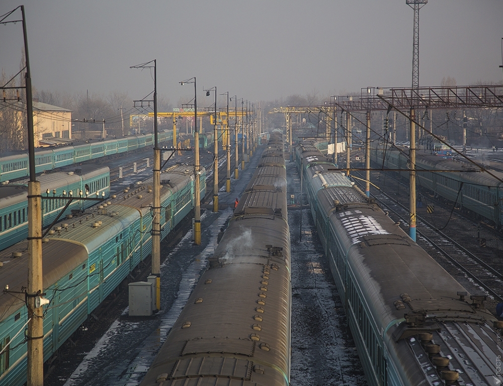 ​На участке Алматы-Отар восстановлено движение поездов