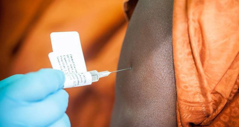 Вакцина от Эболы неэффективна против нового штамма вируса в Уганде – ВОЗ