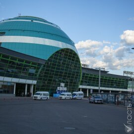 Аэропорт Астаны закрыл прием рейсов из-за непогоды 