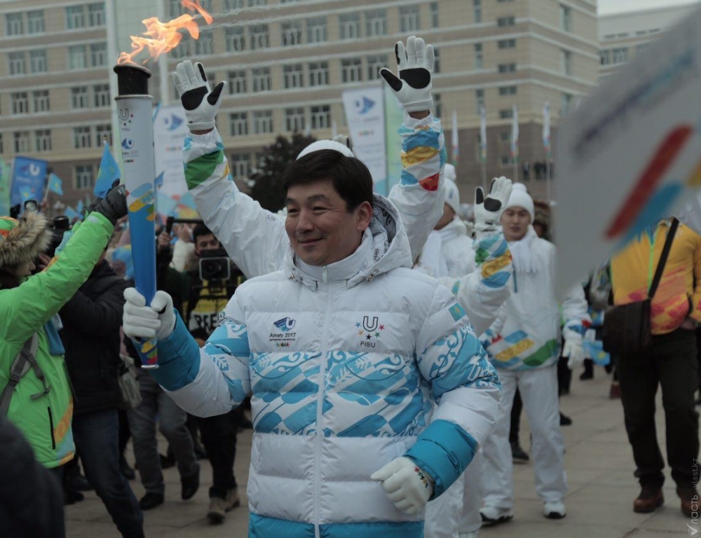 В Алматы началась Эстафета огня Универсиады
