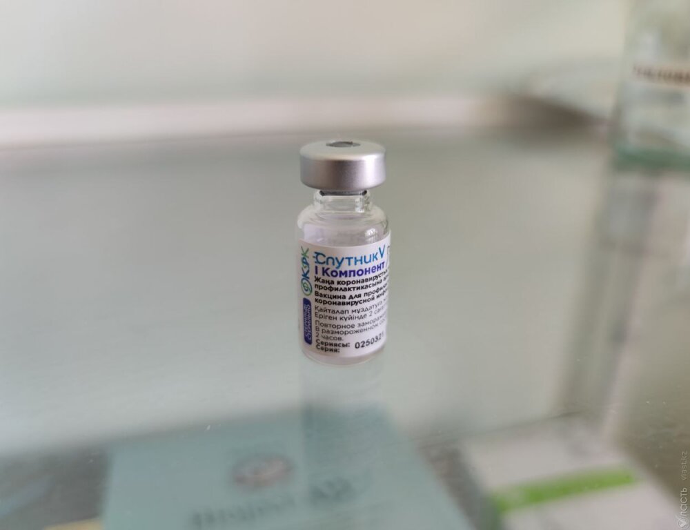 В Казахстане число получивших первую дозу вакцины от коронавируса превысило 1 млн.