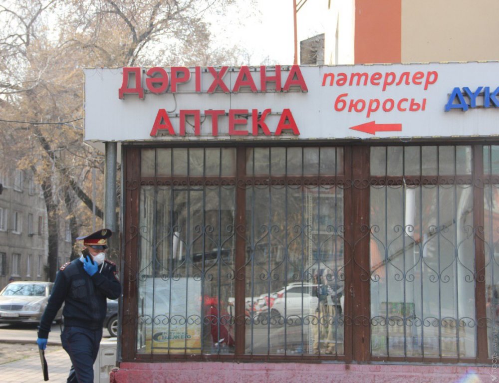В карантинных зонах в Алматы, возможно, будут оцеплены только отдельные подъезды – замакима