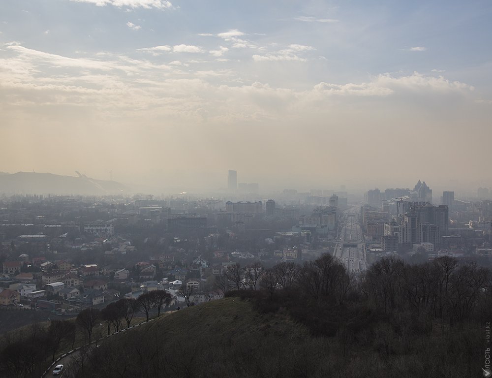 Смог накрыл Астану и Алматы. Синоптики столицы отрицают высокий уровень загрязнения воздуха 