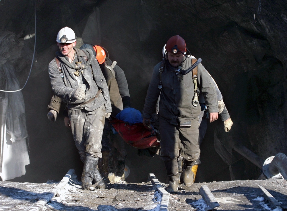 ​Из-за отравления газом в Орловской шахте ВКО погибли 3 человека
