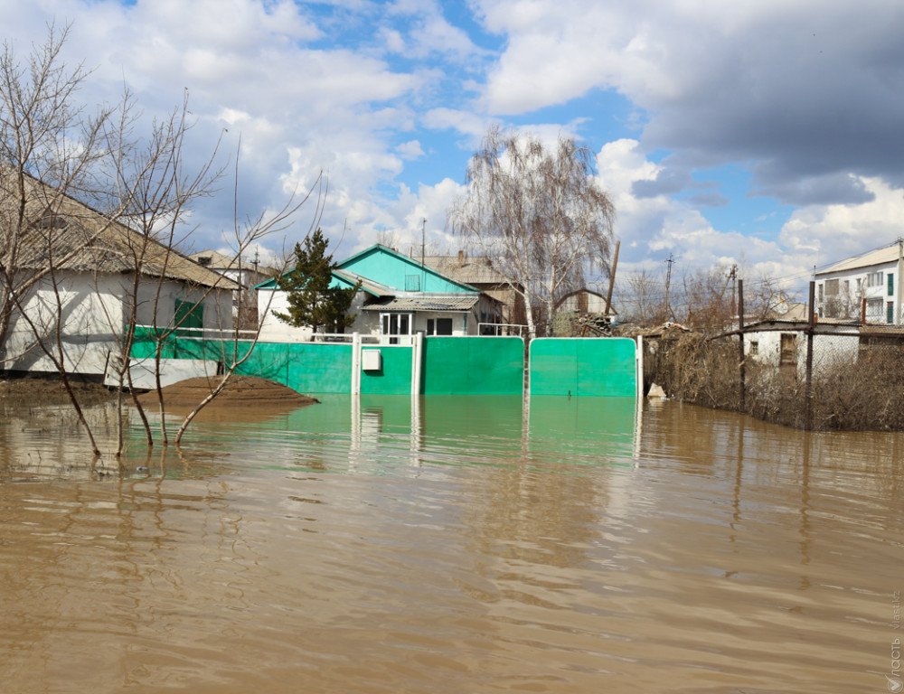 Новые квартиры получат жители Атбасара, пострадавшие от паводка