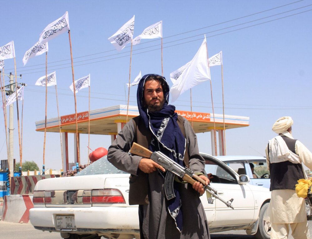 Талибы обещают безопасность граждан и иностранных миссий в Афганистане