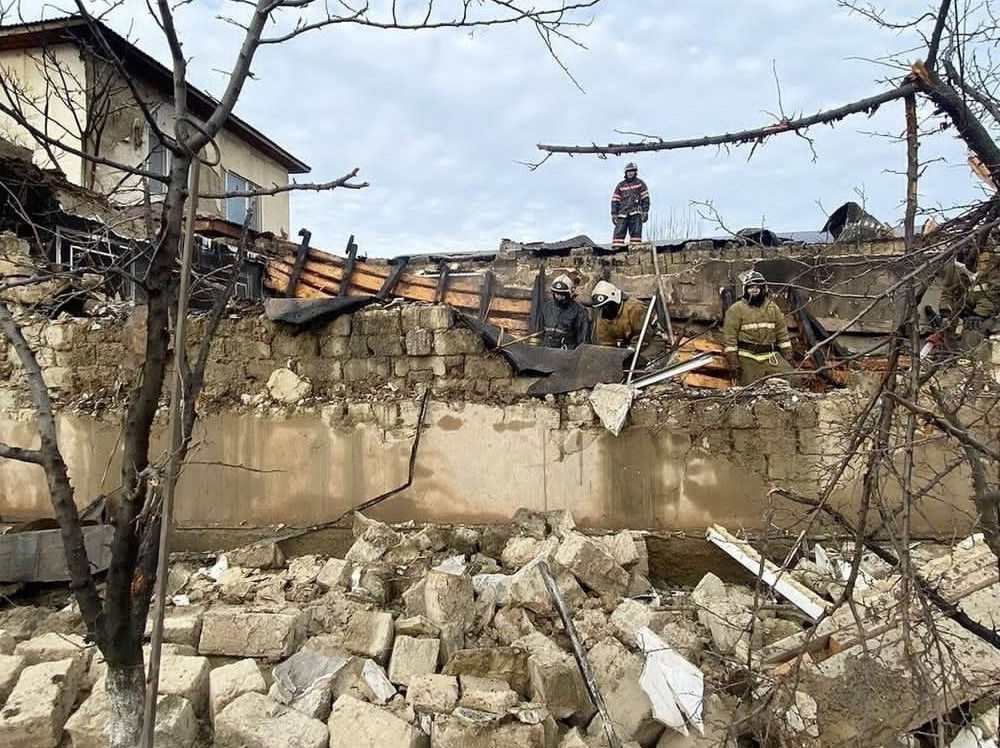 В Атырау при взрыве газа в жилом доме пострадали пять человек