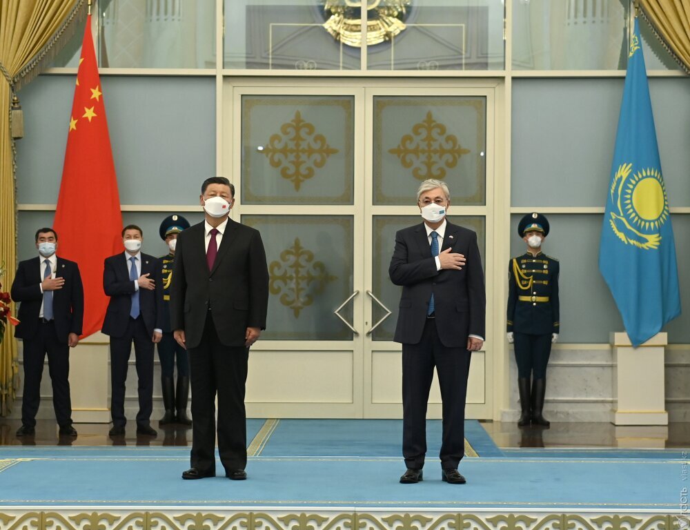 Казахстану и Китаю нужны новые соглашения для продвижения экономических связей, убежден Токаев